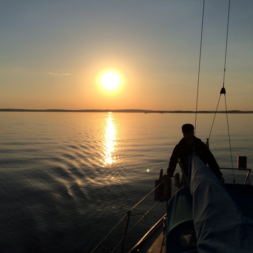 Landasimme Skrubböseen upeassa ilta-auringossa