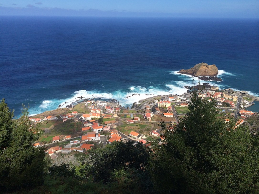 Porto Moniz ylhäältä päin.